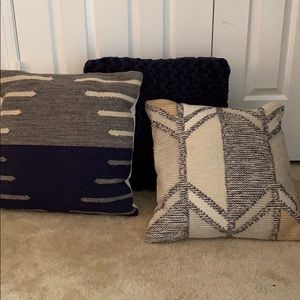 Throw pillows